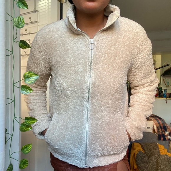 H&M Fuzzy Zip-Up Light Beige Sweater - Picture 2 of 2